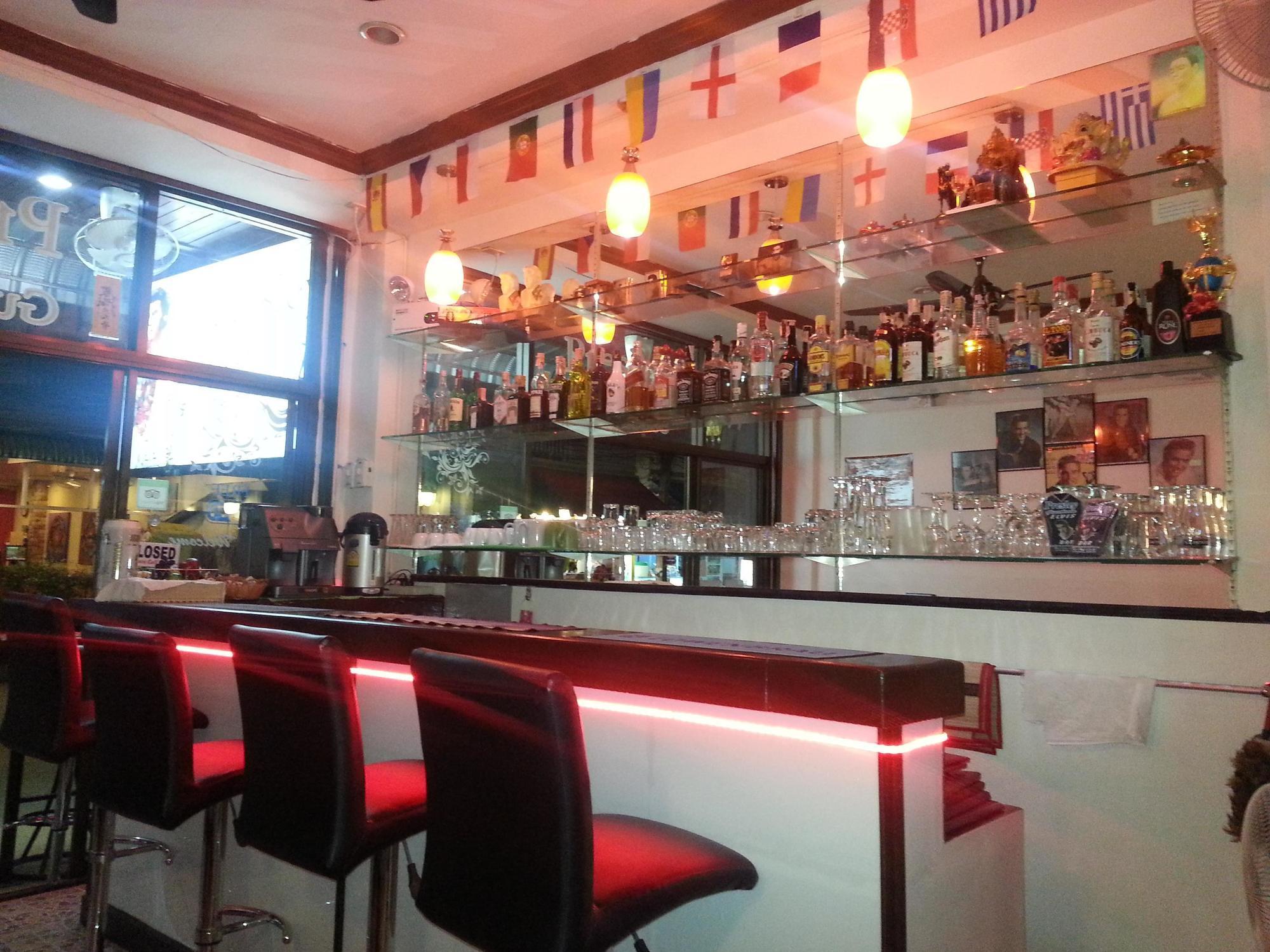 Oyo 739 Presley Guesthouse Phuket パトン エクステリア 写真