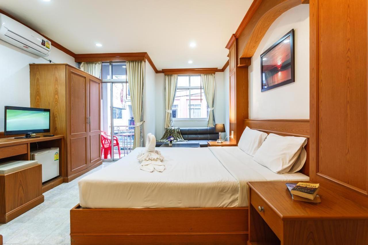Oyo 739 Presley Guesthouse Phuket パトン エクステリア 写真